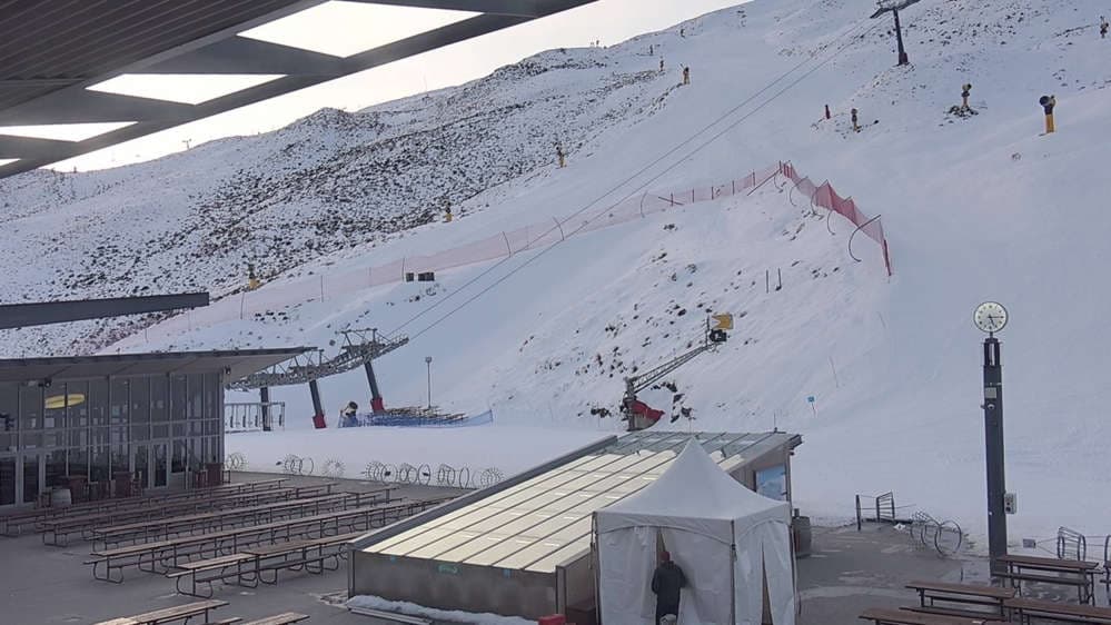 Coronet Peak - Meadow Base