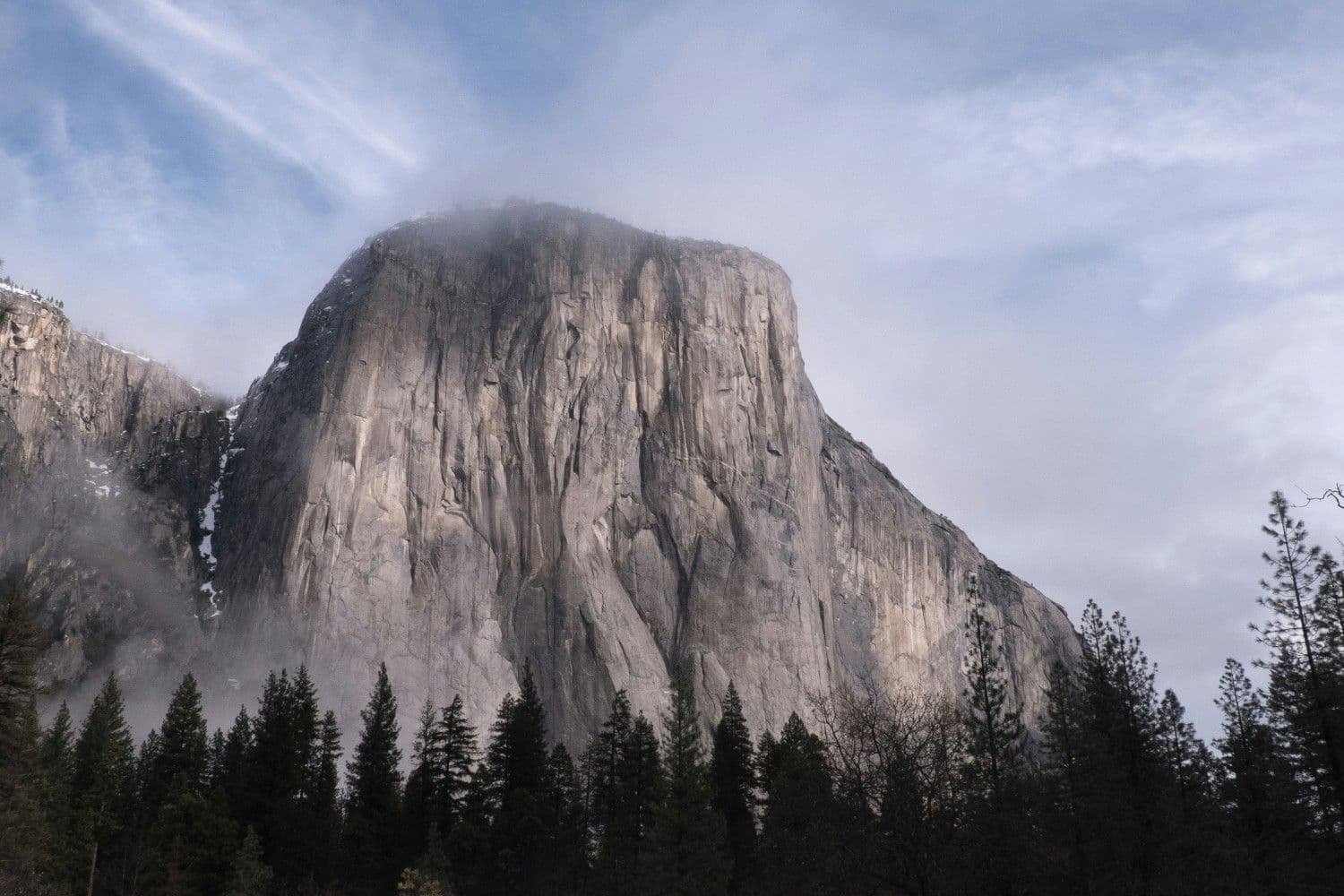 5 Best Ski Resorts in California, 2024/25