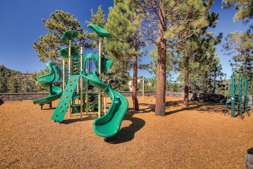 Children's play area - outdoor