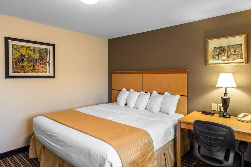 Breckenridge ski packages Quality Inn & Suites Summit County