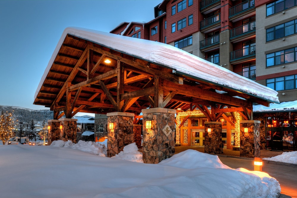 Steamboat ski packages The Steamboat Grand