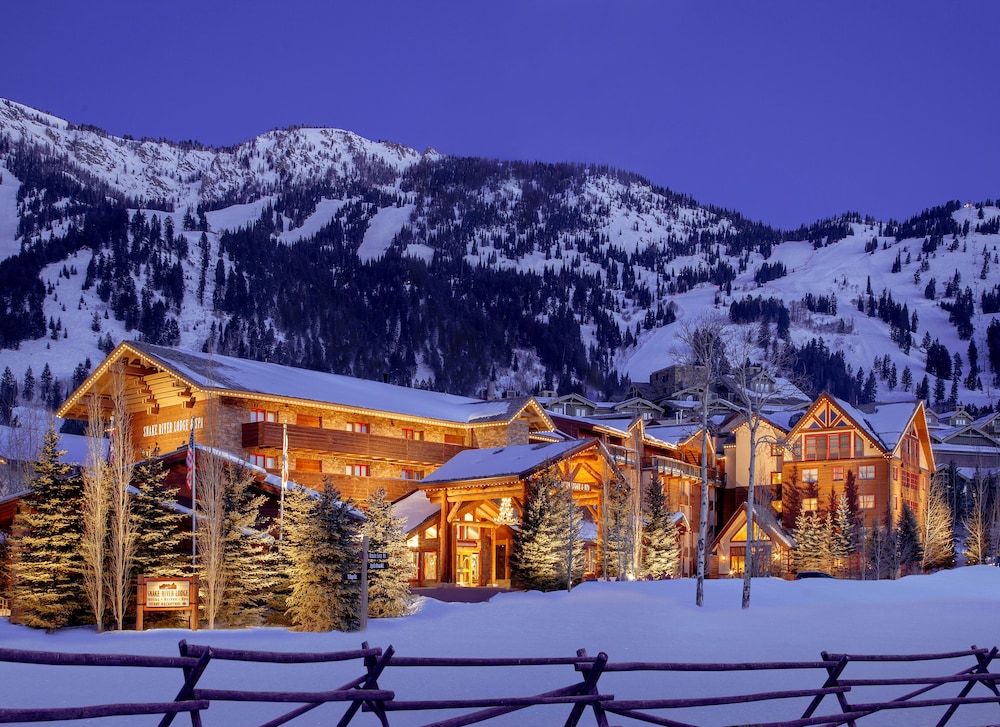 Jackson Hole ski packages Snake River Lodge & Spa