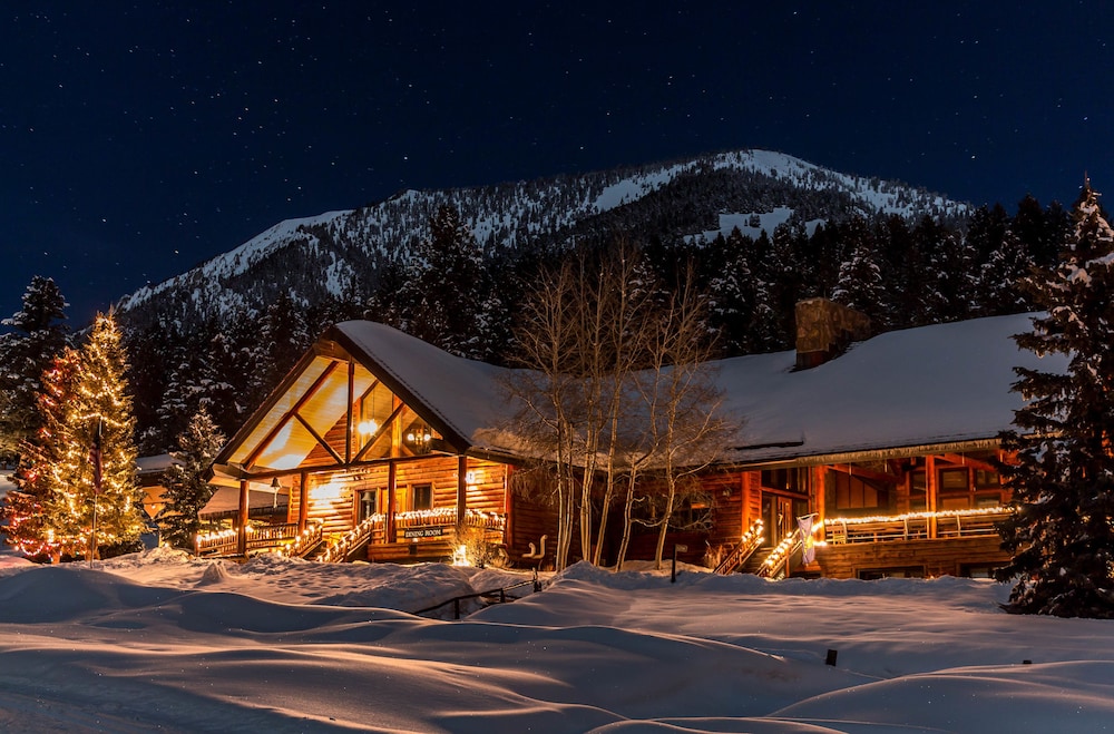 Big Sky Resort ski packages Lone Mountain Ranch