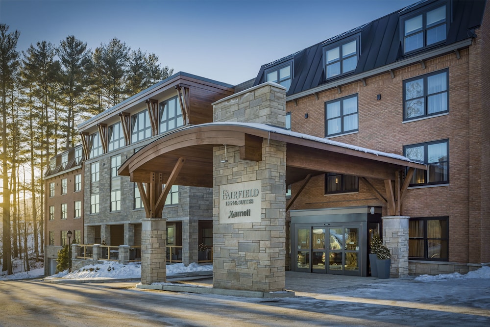 Stowe ski packages Fairfield Inn & Suites by Marriott Waterbury Stowe