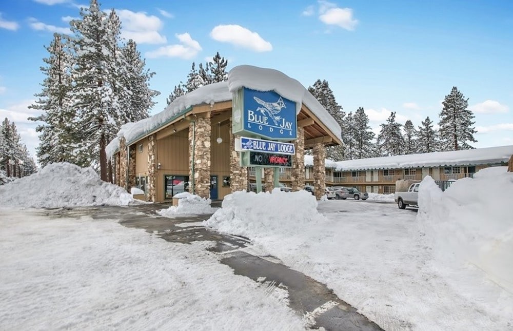 Heavenly ski packages Blue Jay Lodge