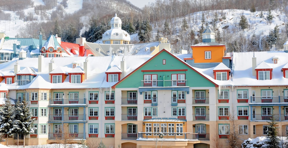 Mont Tremblant ski packages Le Lodge de la Montagne - Les Suites Tremblant