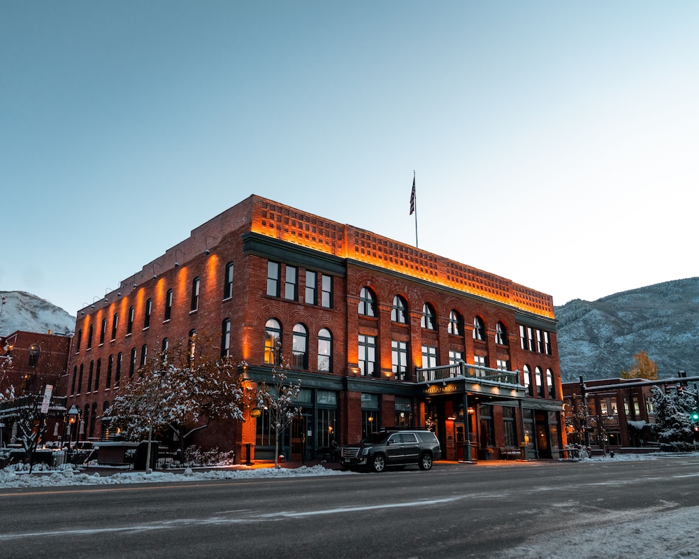 Aspen Snowmass ski packages Hotel Jerome, Auberge Resorts Collection