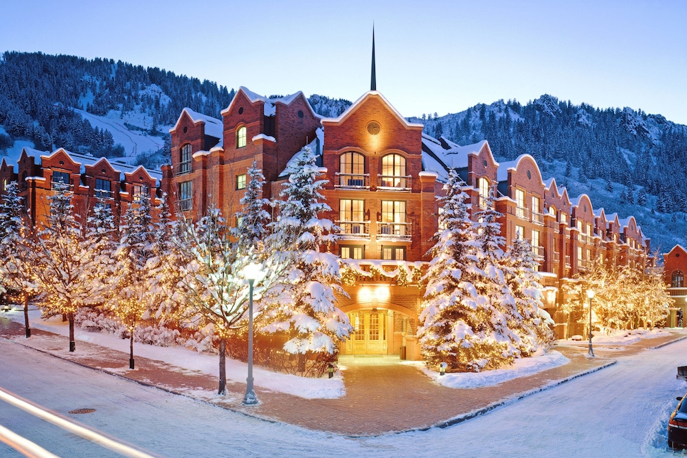 Aspen Snowmass ski packages The St. Regis Aspen Resort