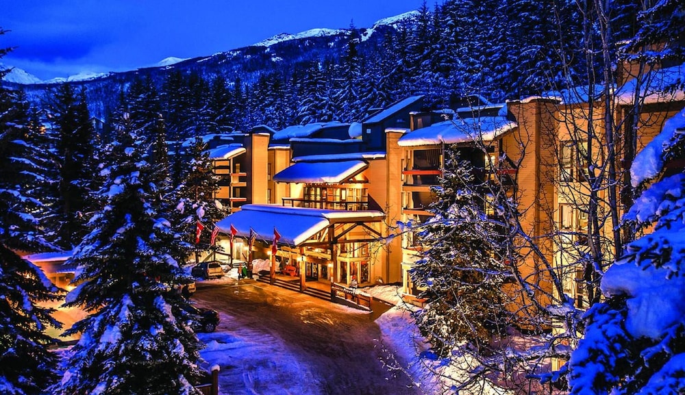 Whistler Blackcomb ski packages Tantalus Resort Lodge