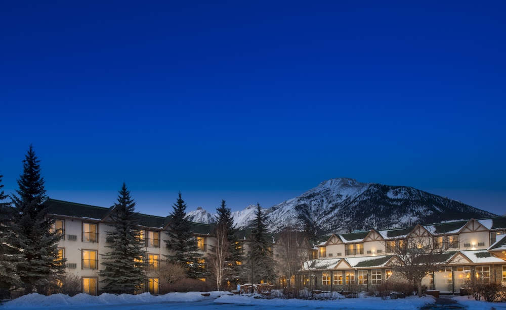 Sunshine Village ski packages Coast Canmore Hotel & Conference Centre