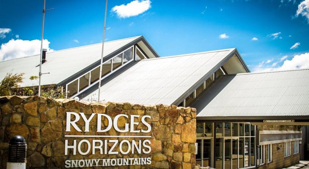 Thredbo ski packages Rydges Horizons Snowy Mountains