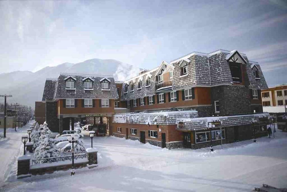 Mount Norquay ski packages Mount Royal Hotel