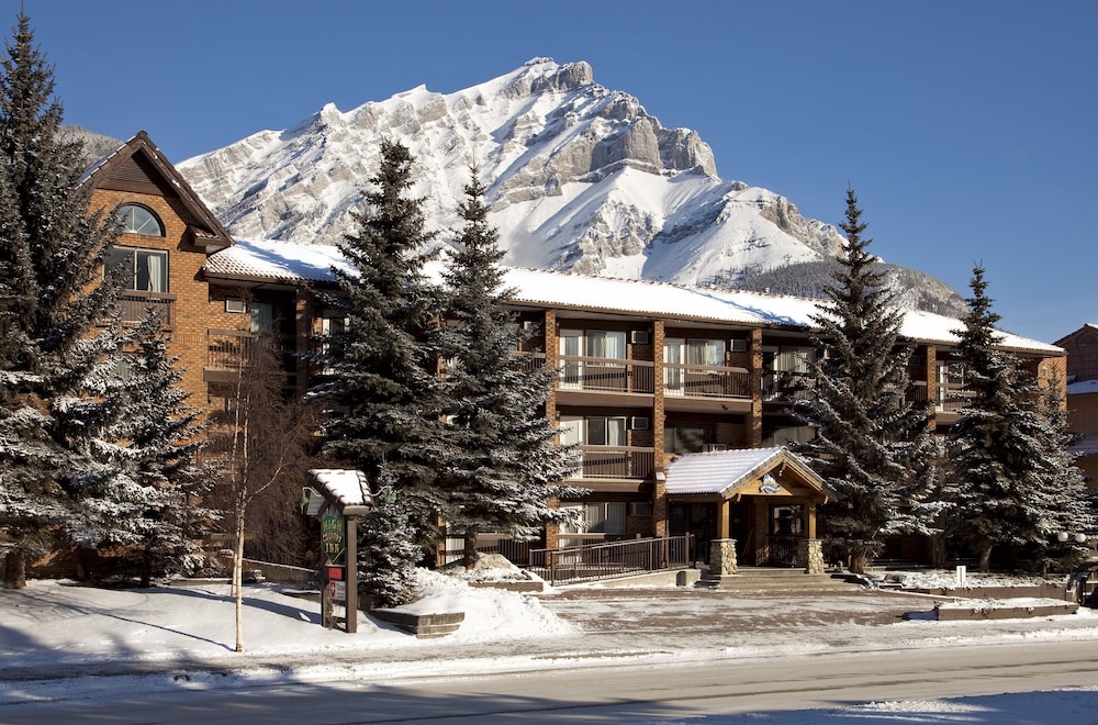 Banff ski packages High Country Inn