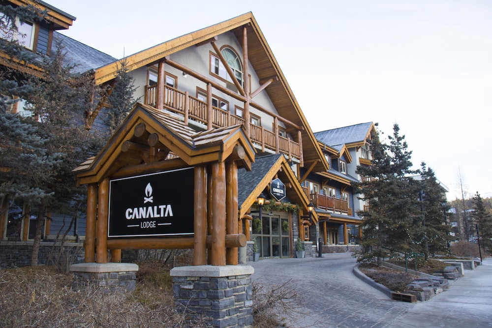 Sunshine Village ski packages Canalta Lodge