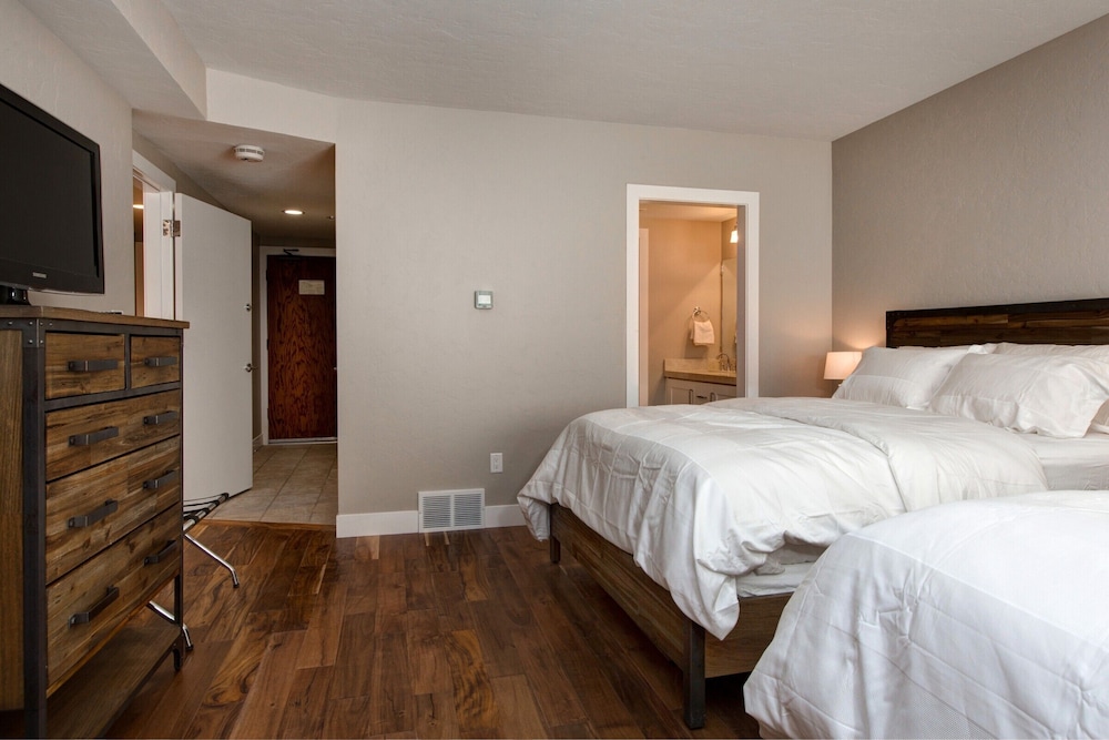 Park City ski packages At The Foot Of Park City Resort 2 Bedroom Condo