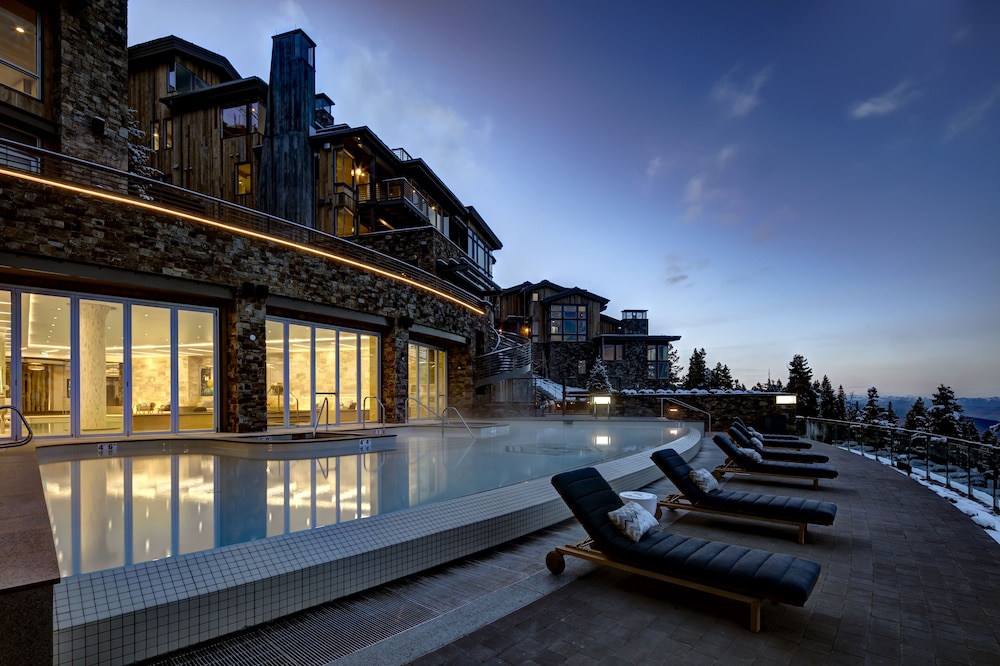 Deer Valley ski packages Stein Eriksen Residences