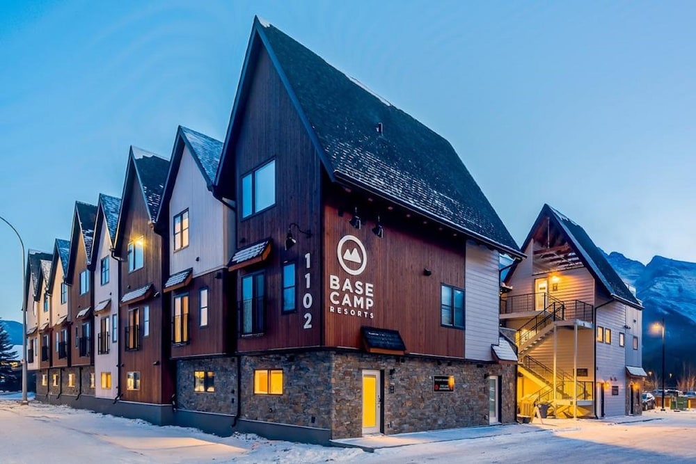 Sunshine Village ski packages Basecamp Resorts Canmore