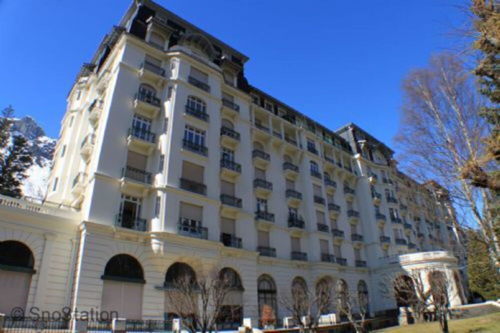 Chamonix Mont-Blanc ski packages Apartment Majestic - Near Aiguille du Midi Cable Car