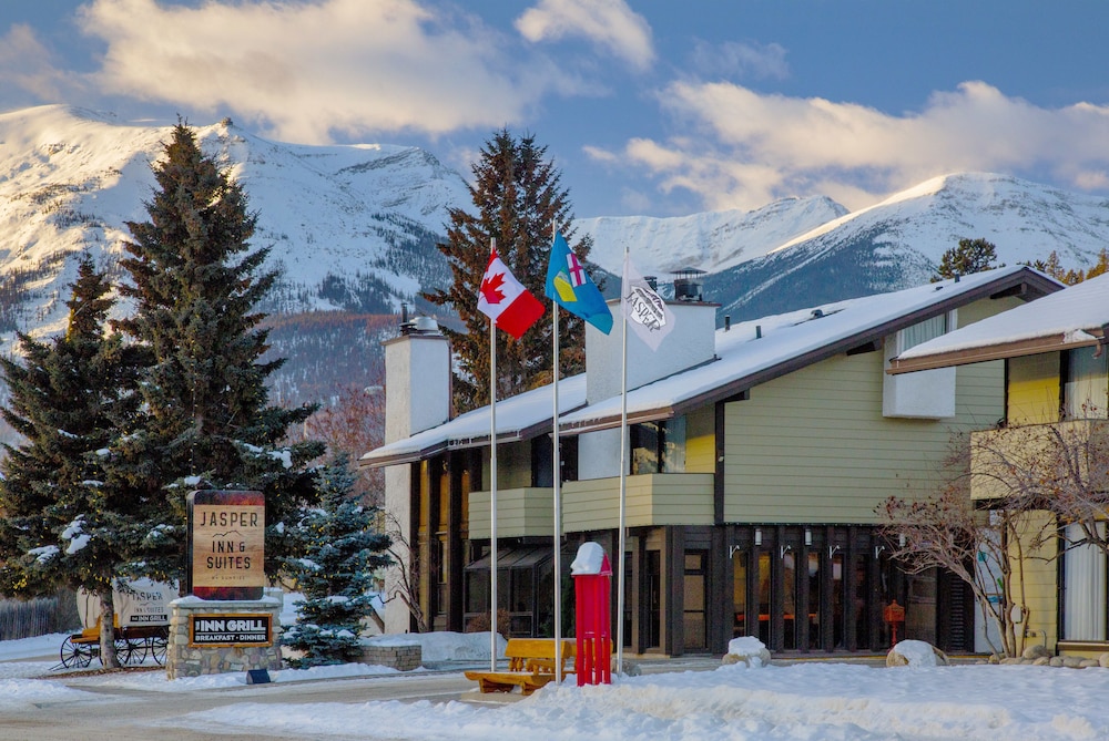 Marmot Basin ski packages Jasper Inn & Suites by INNhotels