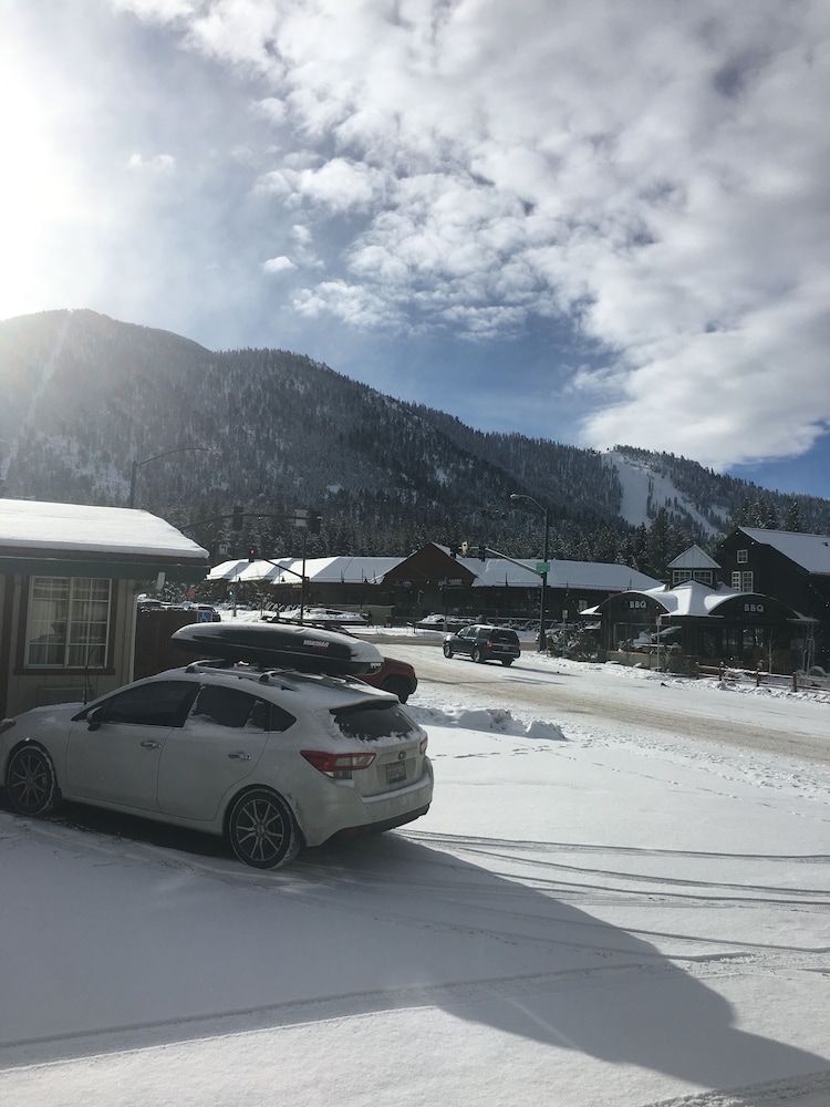 Heavenly ski packages Blackjack Inn South Lake Tahoe