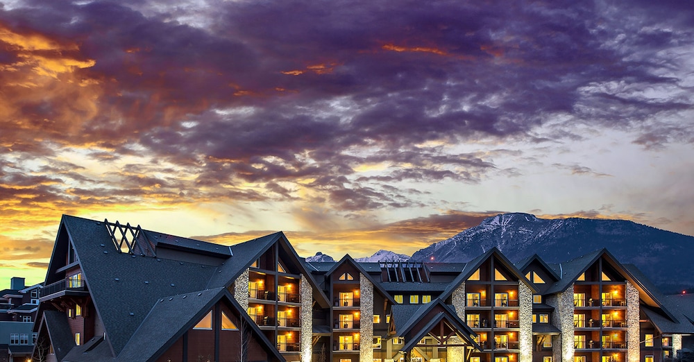 Banff ski packages Grande Rockies Resort - Bellstar Hotels & Resorts