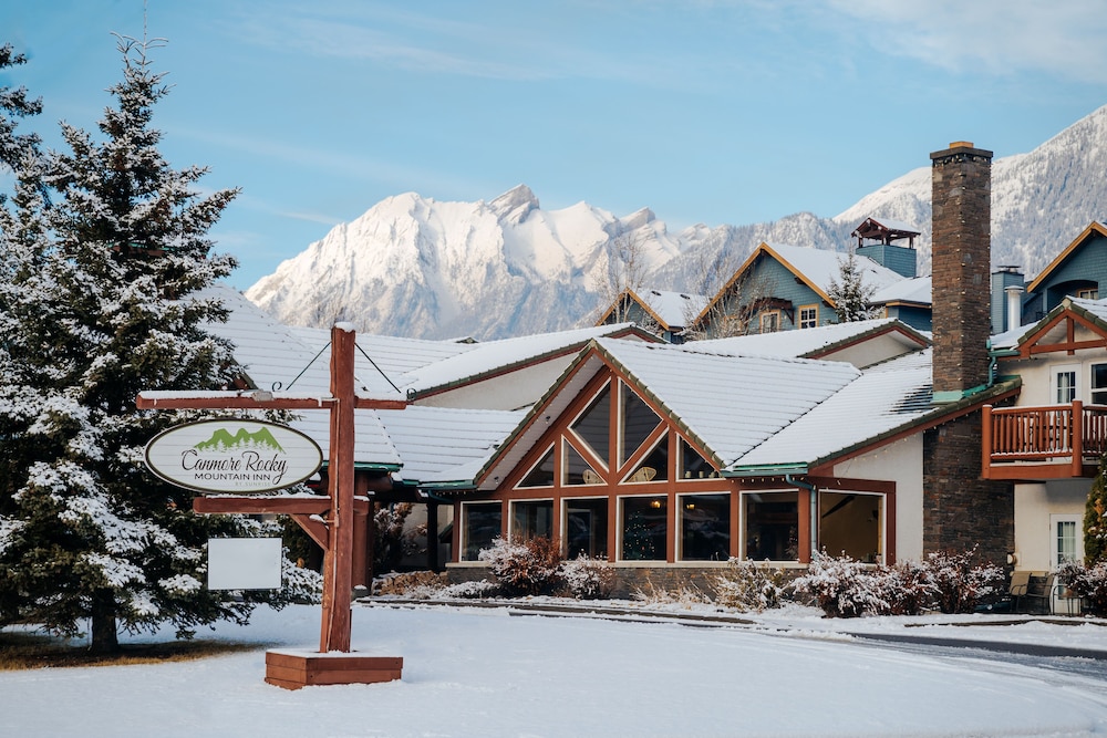 Banff ski packages Canmore Rocky Mountain Inn