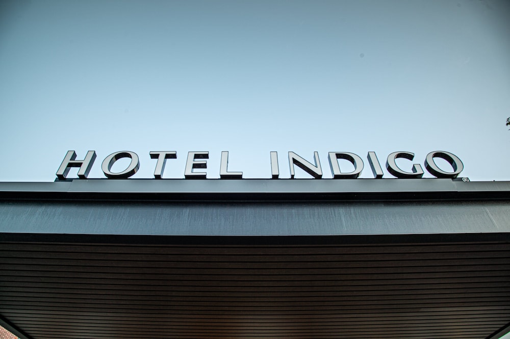 Arapahoe Basin ski packages Hotel Indigo Silverthorne, an IHG Hotel