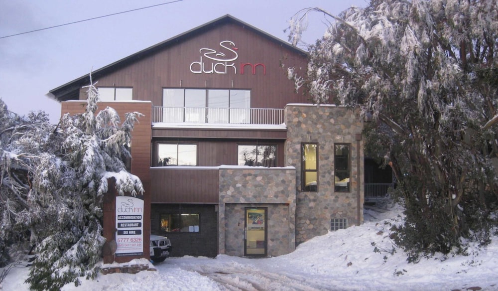 Mount Buller ski packages Duck Inn Mt Buller
