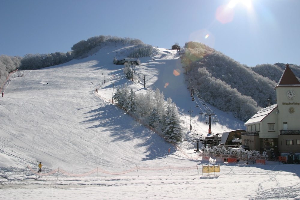 Ski hill