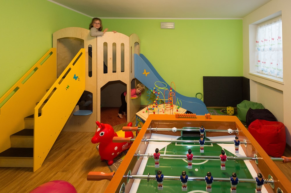 Children's play area - indoor